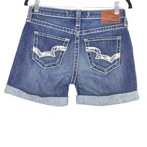 Big Star Hazel Curvy Fit Women Jeans Shorts 28